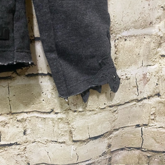 Hurley Gray Black Raw Hem V Neck Hoodie Sweatshirt - Picture 2 of 6